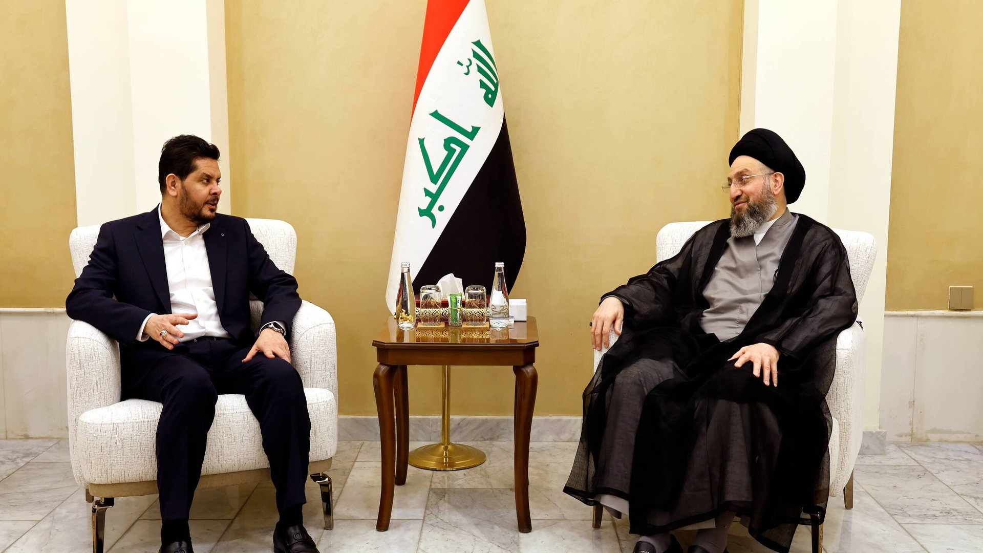 ليث الخزعلي يريد تحويل المشكلة إلى فرصة خلال نقاش مع الحكيم