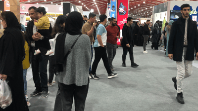 بە لێشاو هاوڵاتیان روولە پێشانگاى رەمەزان بازاڕى هەولێر دەکەن