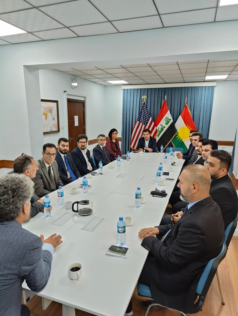 وتەبێژەکانی حکومەت بۆ چۆنیەتی دروستکردنی پەیوەندی دەبرێنە ئەمریکا