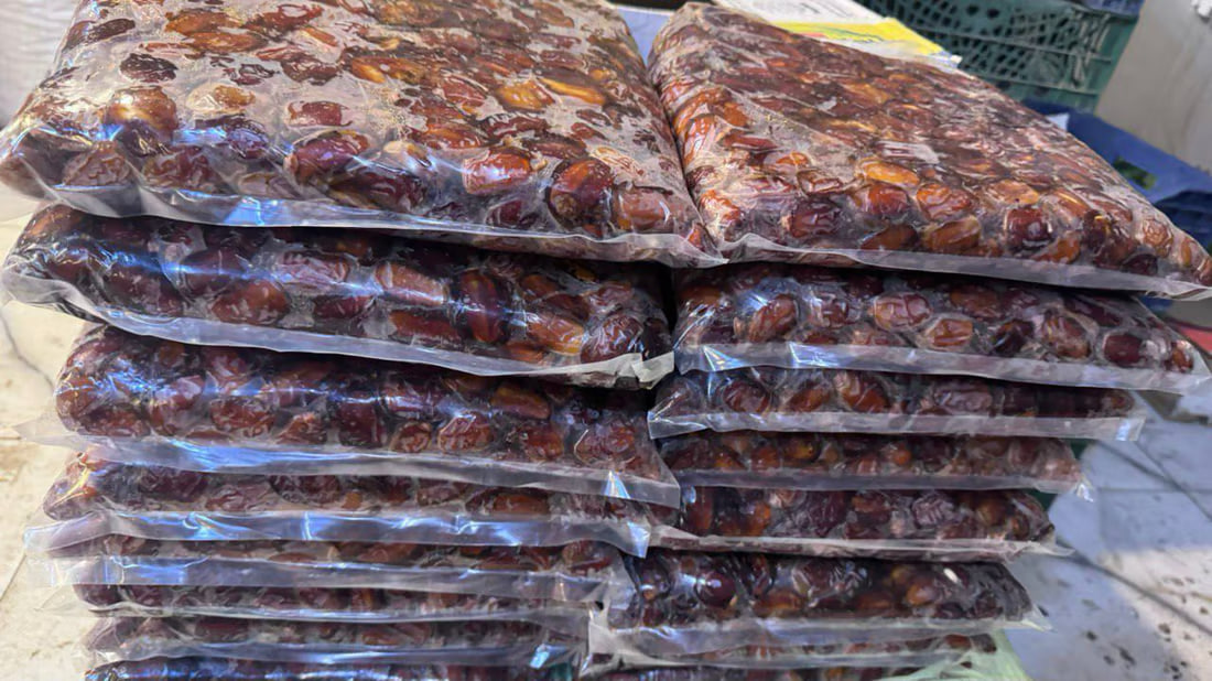 Date merchants showcase winter varieties in Najaf