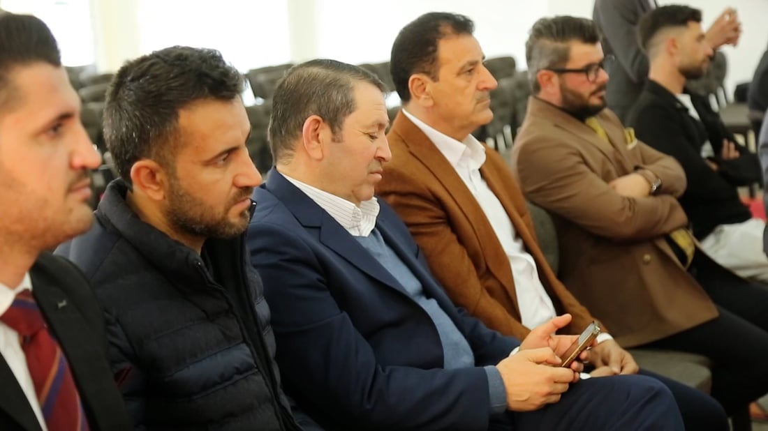 أقوال الحكماء الإيزيديين لن تبقى خلف الجدران.. توقيع كتاب ألف حكمة في سنجار