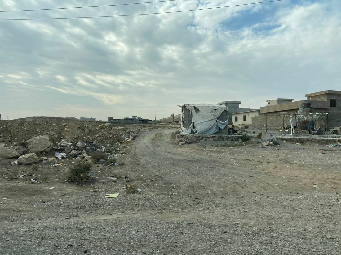 “رجم حديد” أكبر الأحياء غرب الموصل.. خالية من الخدمات والمدارس