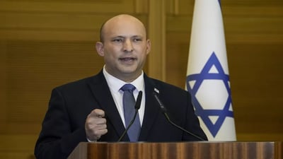 نفتالي بينيت يدعو لضرب العراق بعد حادثة مجدل شمس (فيديو)