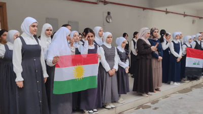 لەسەر هەڵکردنی ئاڵای کوردستان سکاڵا دژی بەڕێوەبەری قوتابخانەیەک تۆمار دەکەن