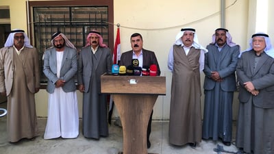 فهد حامد يسلم مفاتيح سنجار لمركز الشرطة: مستقيل وشكراً للحشد الشعبي