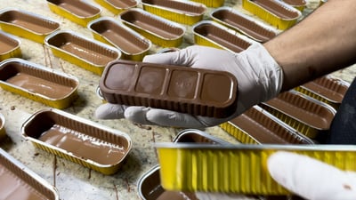 “نستلة دبي” اختراع يشغل العراقيين لكن “الرباط” خفض الأسعار (فيديو)