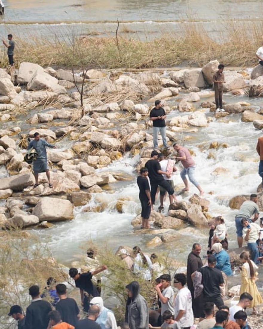 صور: آلاف السياح يستمتعون بأجواء سدة الصدور.. حتى الصينيين جاؤوا