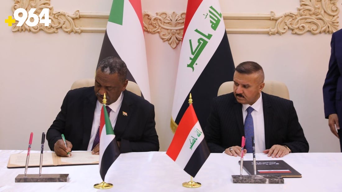 الشمري يعرض فيلماً وثائقياً على وزير داخلية السودان ويوقع مذكرة تفاهم أمني