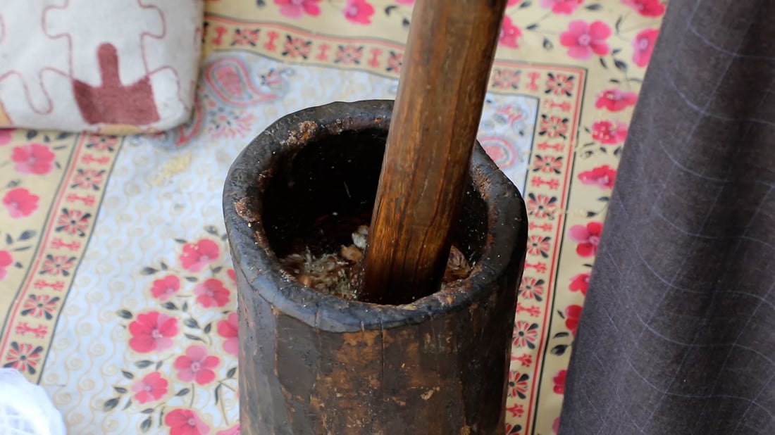 صور: “مدگوگة” عفج.. حلوى الديوانية المفضلة مع وصول أيام الشتاء (صور)