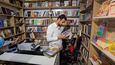 سوق الشيوخ تطبع الكتب من بغديدا حتى البصرة: مدينة ولدت وهي تكتب!