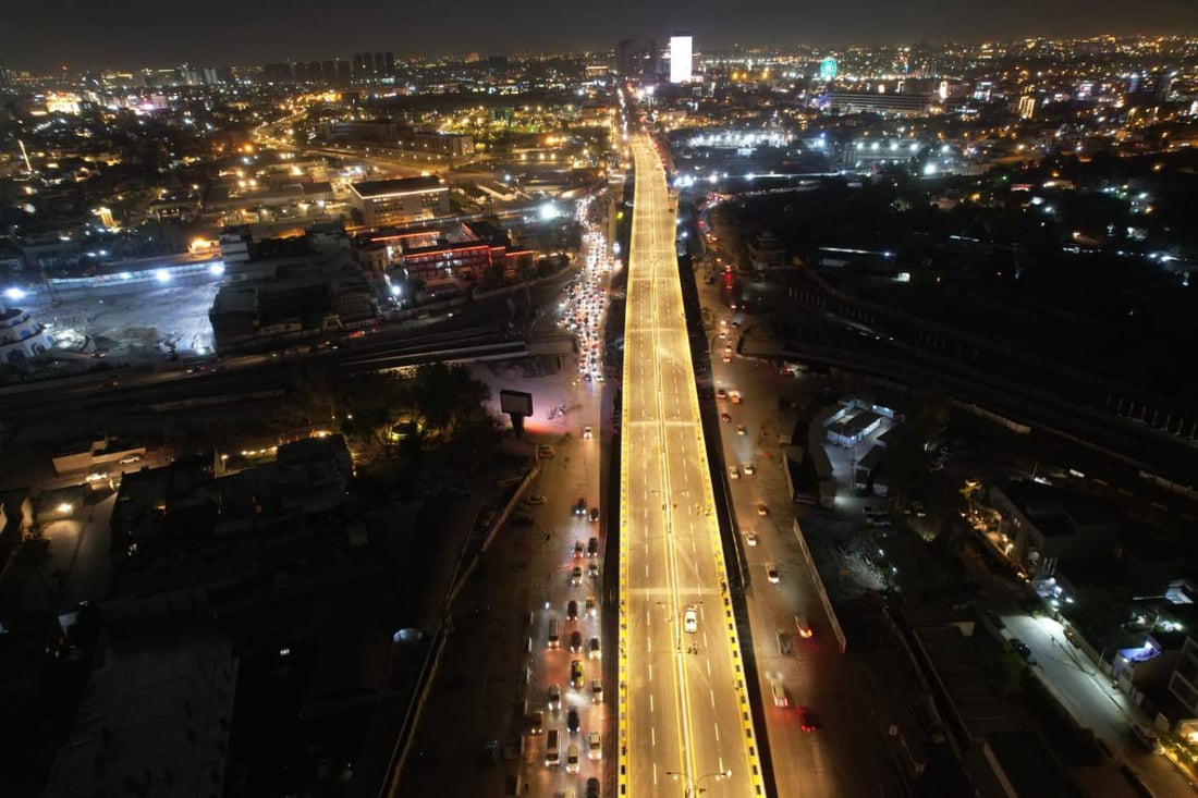 صور من افتتاح أولى مجسرات ساحة النسور في بغداد