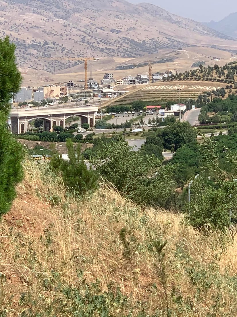 هەواری شار سەلامەتە، بەڵام باخچە رووەکییەکە هیچی وای نەماوەتەوە