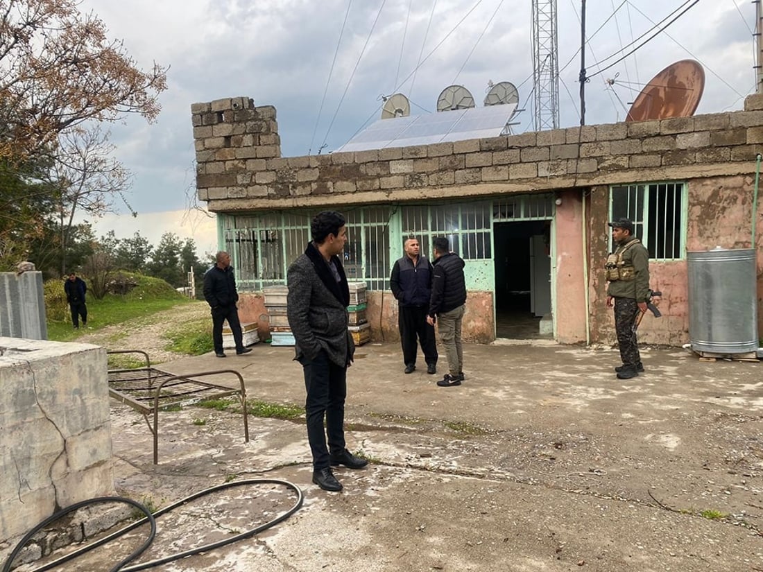 ژینگه‌ى هه‌ڵه‌بجه‌ له‌ بڕینى چه‌ند دارێكى بەته‌مه‌ن ده‌پێچێته‌وه‌