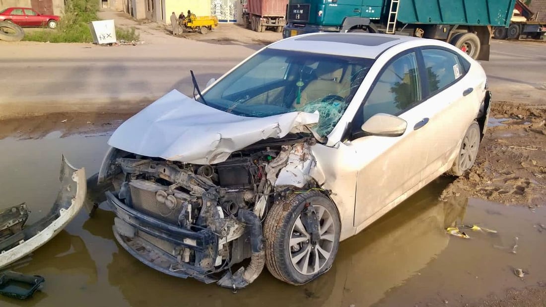 البصرة: مشادة بين هيونداي وسبورتج قلبت الستوتة وقتلت السائق واثنين من أبنائه (صور)