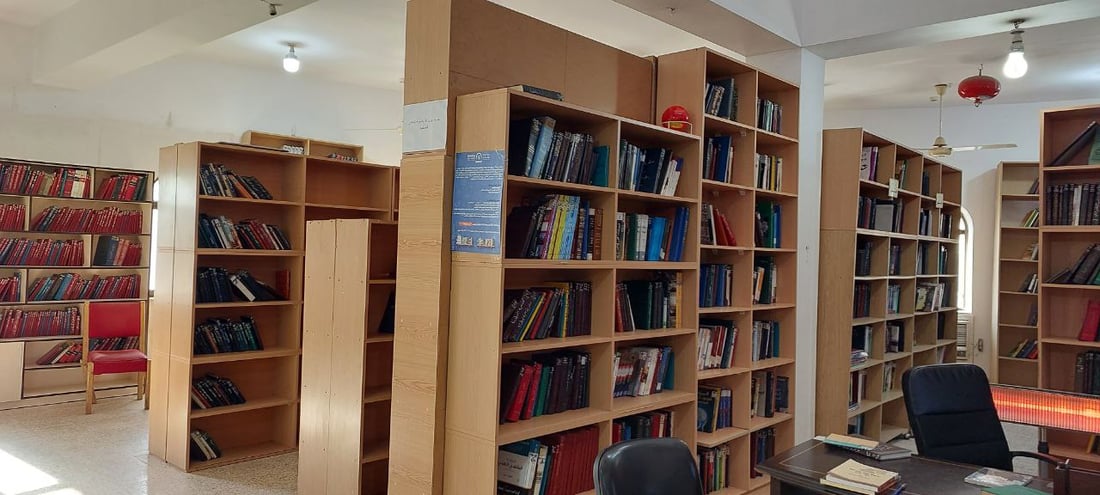 صور.. مدير مكتبات دهوك يتفاجأ بصفقة رابحة غير متوقعة: 8 آلاف كتاب بالصدفة