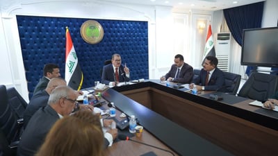 وزير التربية يوجه بمتابعة سلوك المعلمين ومظهرهم وإعادة الهيبة لمكانتهم