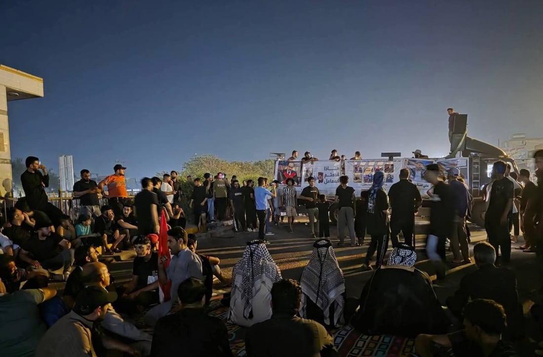 صور الآن من حزام مدينة الصدر.. نصب خيم الاعتصام ووصول الوجهاء للمشاركة