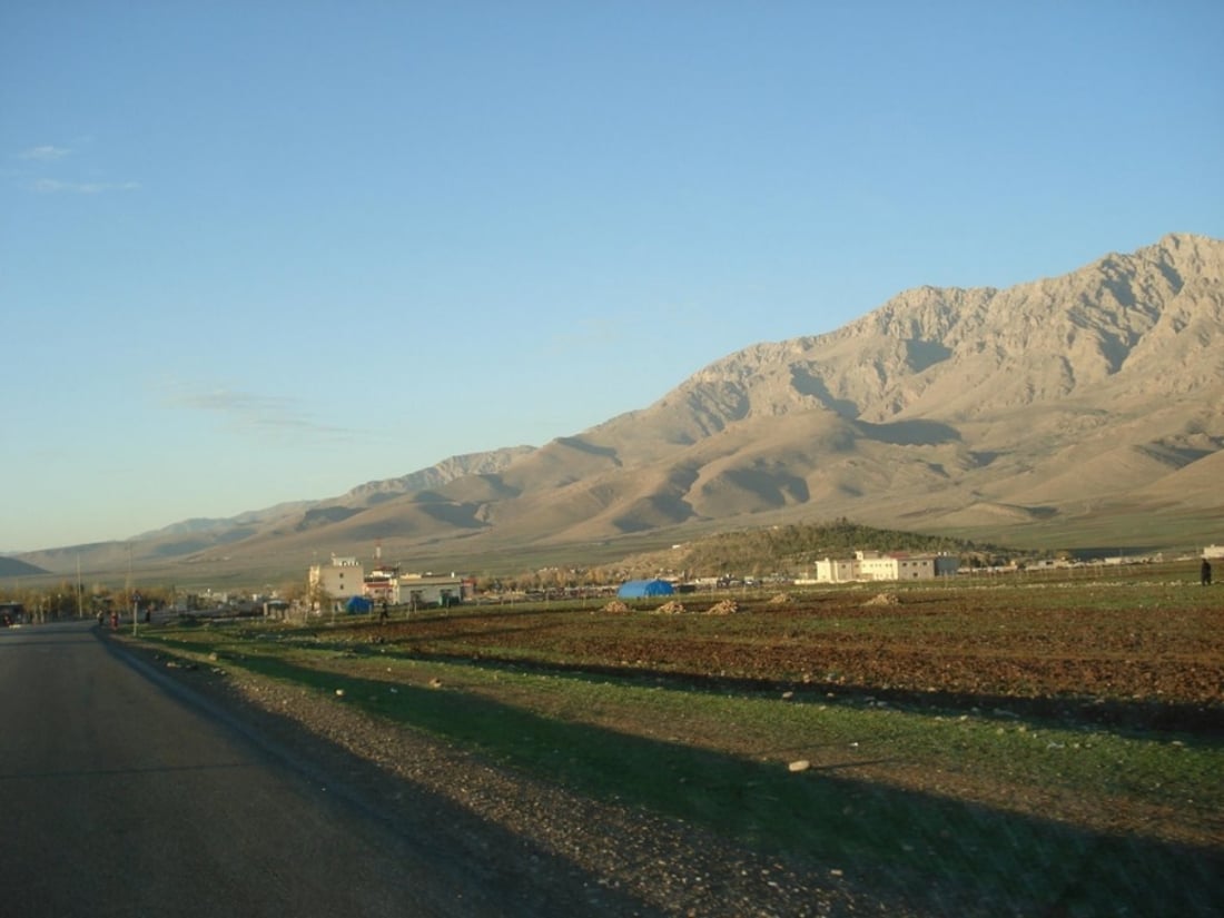 چەند گوندێك لە هەورامان داوای چاككردنی رێگاكەیان دەكەن