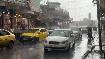 الآن.. أمطار غزيرة وحالوب في السرجخانة أيمن الموصل (فيديو)