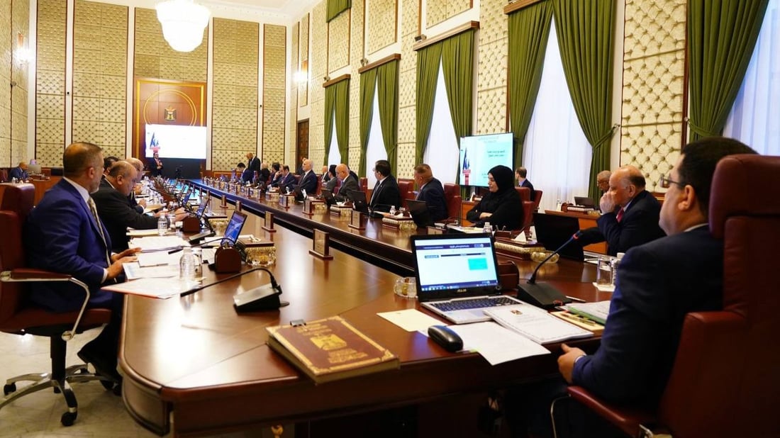 ملف أسئلة الثالث المتوسط.. الحكومة توافق على نتائج التحقيق وتقيل مديرا عاما