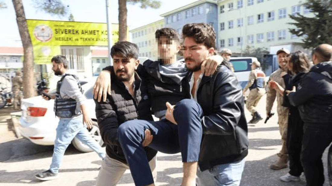 لە روهای باکوری کوردستان لەناو قوتابخانەیەک تەقە کرا