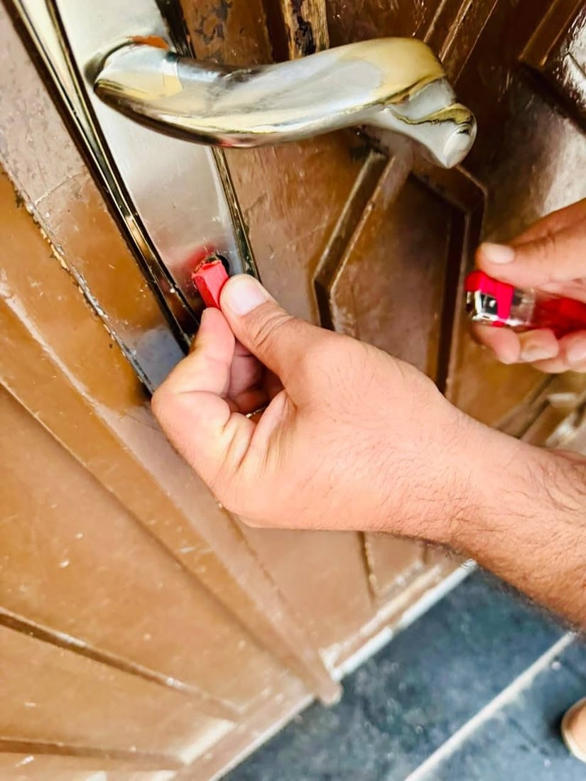 إغلاق صالون تجميل وحجز مواد خاصة بـ “التاتو”.. بيان من صحة ديالى (صور)