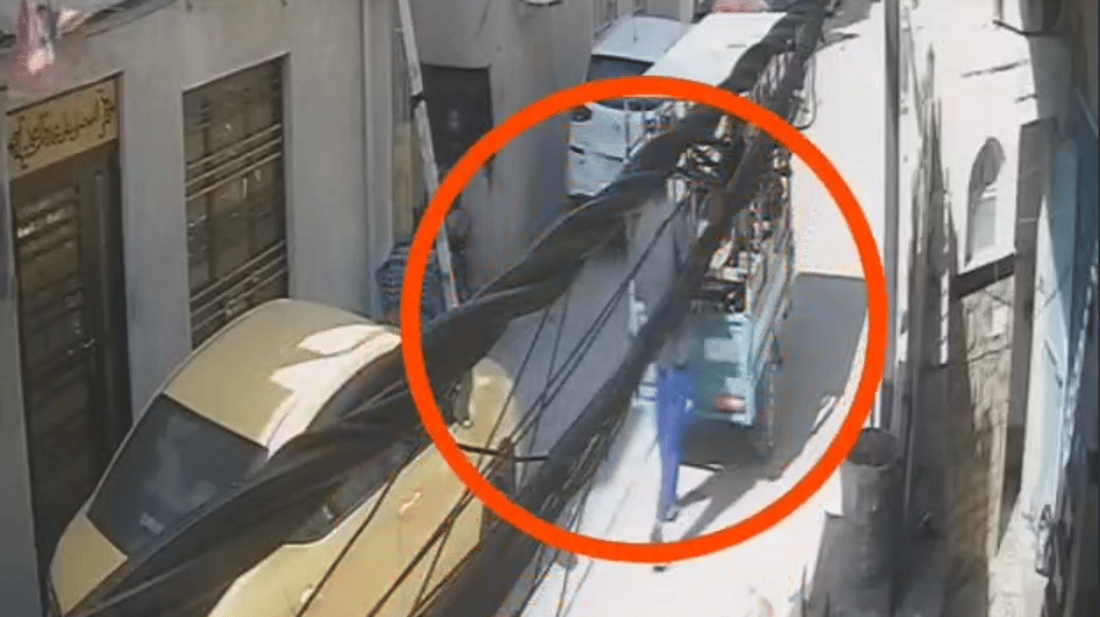 مشاهد حقيقية من سرقة أغطية “منهولات” في الحرية