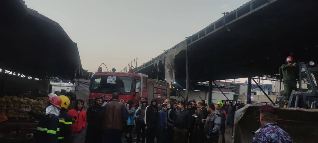 بغداد: إخماد حريق علوة الرشيد (صور)