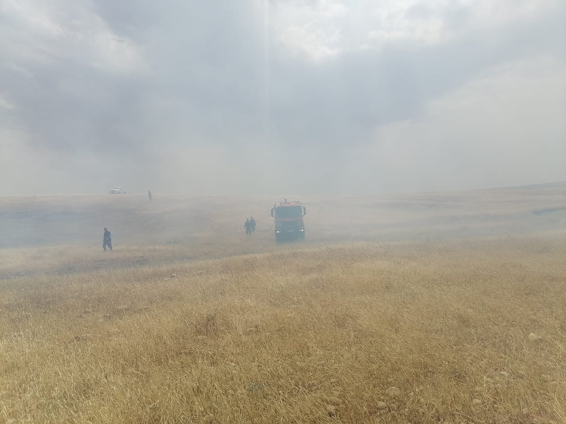 بەرگری شارستانی كەلار دەڵێت ئاگرەكان بەبێ زیانی گیانی كۆنترۆڵكراون و زیانە مادیەكانیش زۆر گەورە نین و توانراوە زۆر بە باشی رێگری لە تەشەنەكردن و گەورەبوونیان بگیردرێت