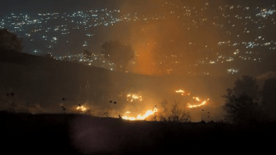 ئاگر لە شاخی ئەزمەڕ کەوتووەتەوە و تادێت تەشەنە دەکات