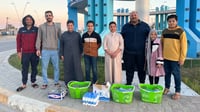 إذا تأخر إفطارك فابحث عن سفيان.. إنه يقدم التمر واللبن ع...