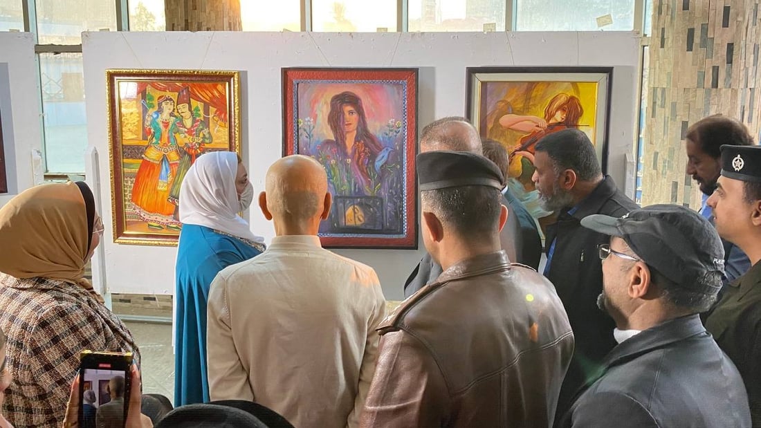 “ما زلنا نتنفس”.. 35 فنانة يعرضن أعمالا تشكيلية في ذي قار