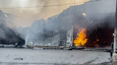 بە هۆکاری نادیار دوو کۆگا لە سلێمانی سوتان