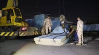 الجهد الهندسي يباشر برفع الصبات الكونكريتية من سوق الز...