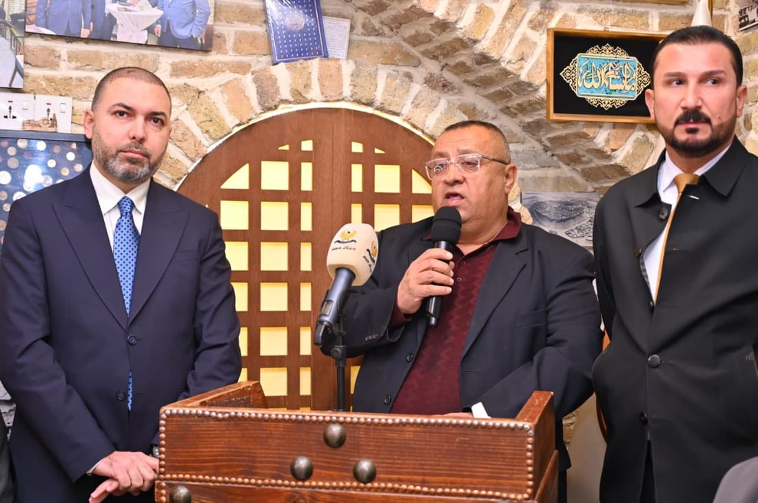 قاوەخانە تەمەن 139 ساڵییەکەی هەولێر کە کۆنترینیانە کرایە کتێب