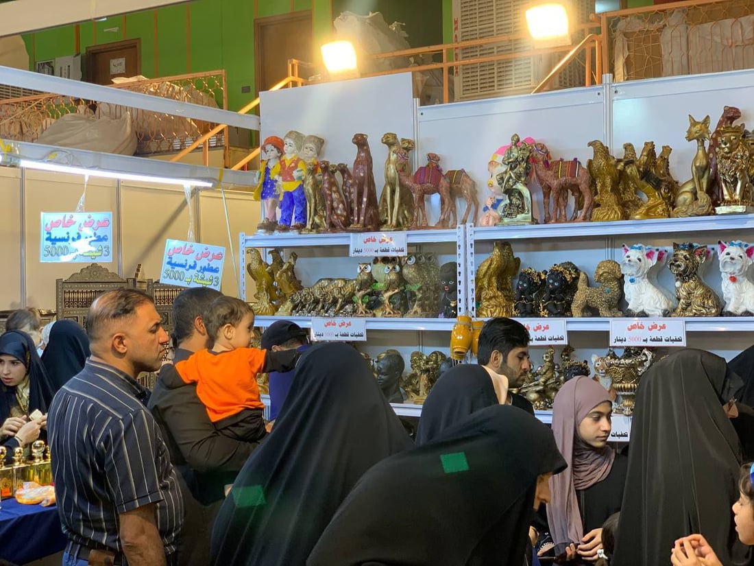 هذه النسخة مميزة أكثر.. سيدات كربلاء يستمتعن بمهرجان التسوق الدولي (صور)