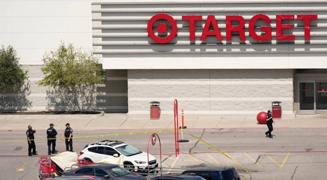 دیسان لە ئەمریكا شەڕەتەقە بوو