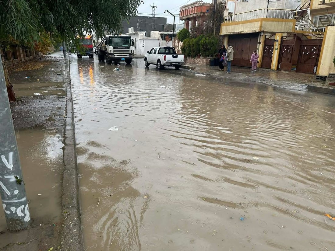 لە حاجیاوا ئەو ماڵانەی ئاو چووبووە ناو خانووەکانیان سەلامەتن