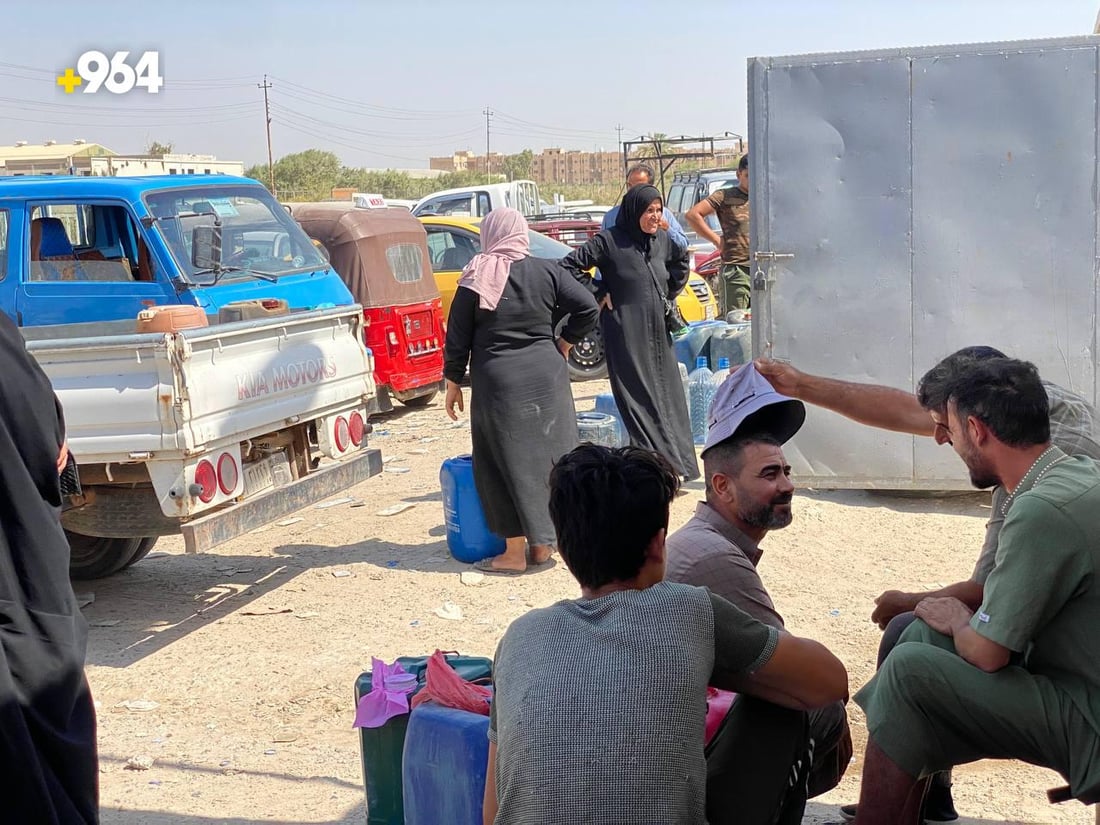 مشاكل الشتاء تبدأ مبكّراً في أبو غريب.. طابور النفط الأبيض يستمر لساعات (فيديو)
