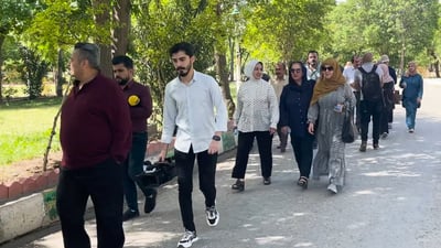 کارمەندانی تەندروستی سلێمانی بە کۆمەڵ وەرزشی بە پێ رۆیشتنیان ئەنجامدا