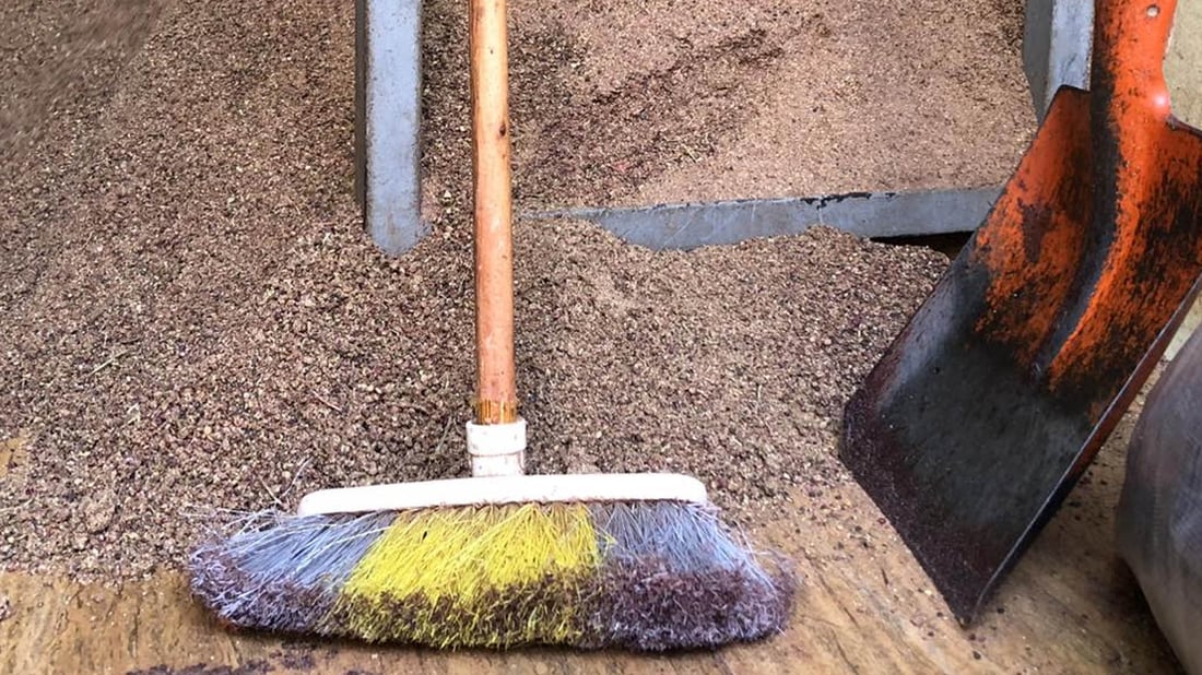 لەسەر زەوی سماقی هەڵڕشتبوو قایمقامیەت شوێنەکەی داخست