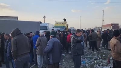 شۆفێرانی بارهەڵگر بۆ کاتژمێرێک رێگای هەولێر بۆ کەرکوکیان داخست