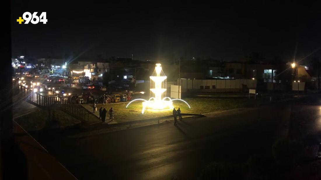 Baghdad municipality illuminates street 60 entrance with lighted sculpture