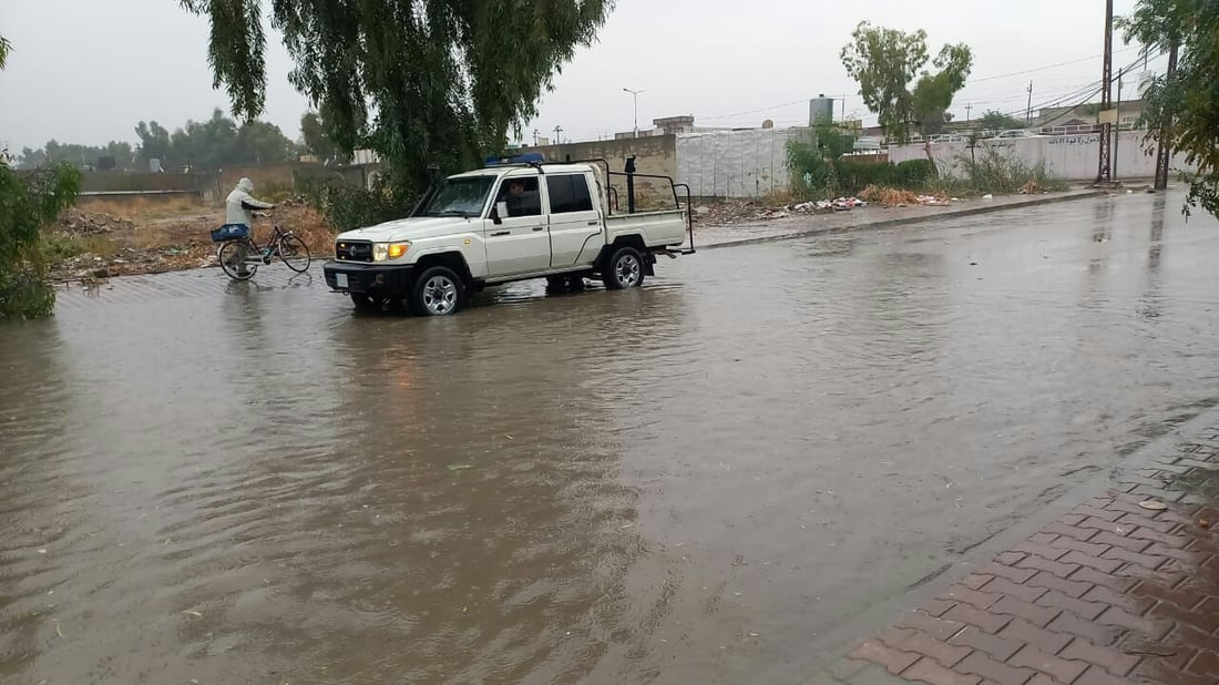 الجيش يتدخل لفتح مجاري آلتون كوبري.. سيول الأمطار أغرقت كل الشوارع (فيديو)