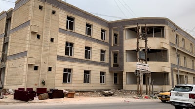 فيديو: عيادة “الوشاش” هيكل ينتظر إكمالاً والصحة تريد أموالاً وكهرباء