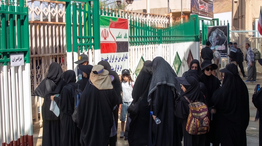 إيران تنفي إغلاق الشيب العراقي: كل المعابر مفتوحة باستثناء ريمدان مع باكستان