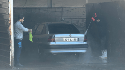 “هەر ئۆتۆمبێلە دێت و 10 كیلۆ قوڕی پێوەیە”