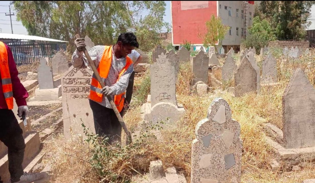 گۆڕستانەکانى هه‌ولێر خاوێن ده‌كرێنه‌وه‌