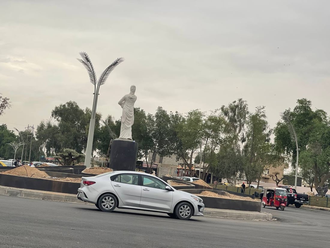 صور: صدمة في بعقوبة بعد تلوين نصب الفلاحة بالأبيض.. أين ذهبت الأيقونة الذهبية؟