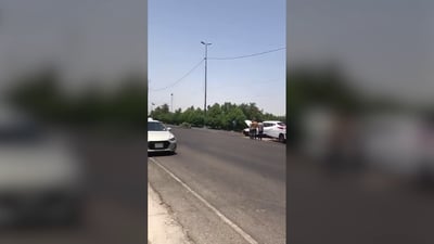 “توسان” متهورة تستقر في الجزرة الوسطية على سريع الشعلة غربي بغداد (فيديو)